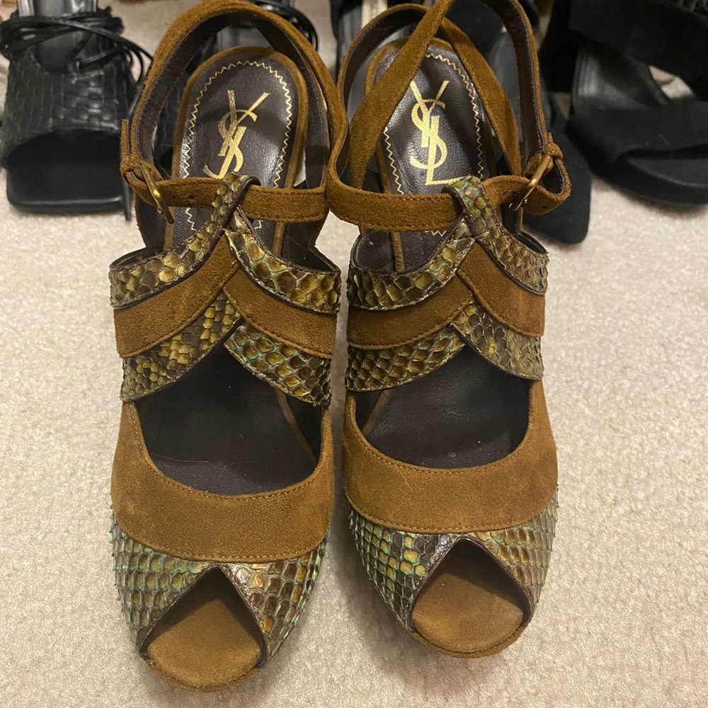 YSL Heels - Picture 4 of 6